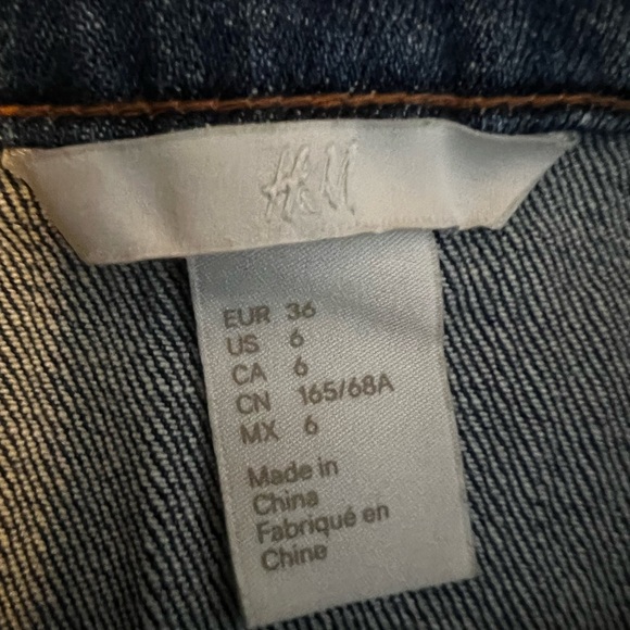 H&M Jean Pencil Skirt - Picture 2 of 3